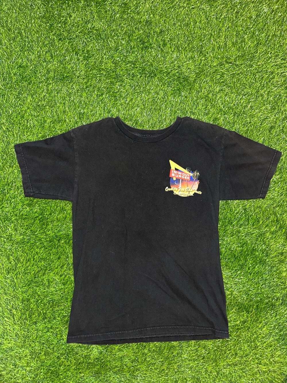 In-N-Out Burger Race To The Place For Quality You Can Taste Black T-Shirt Size S